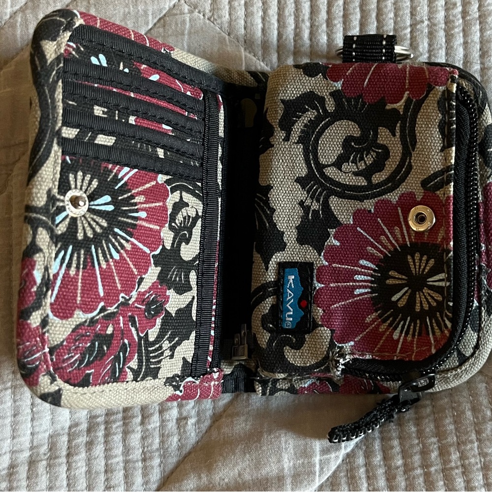 Wallet - Picture 3 of 4